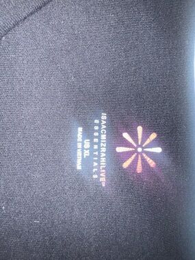 Isaac Mizrahi Black Short Sleeve Tee with Pink/Orange Logo